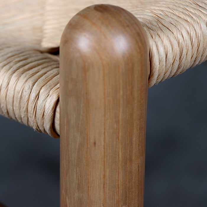 013.Wishbone Chair