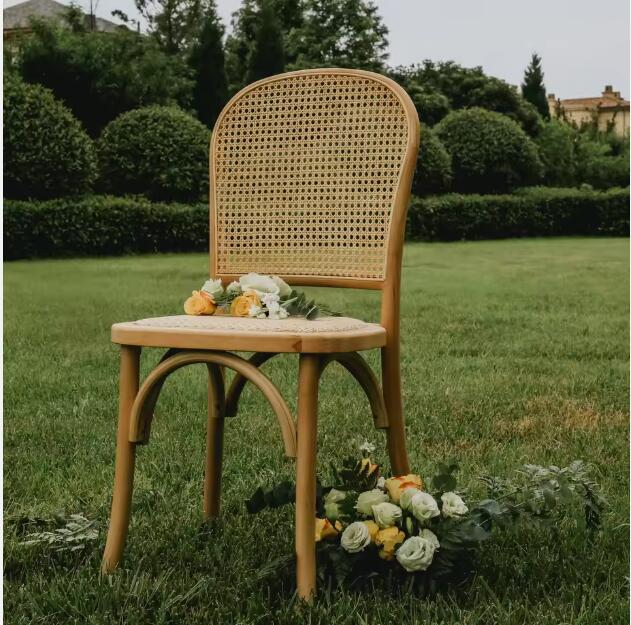 018.Banana Leaf Chair