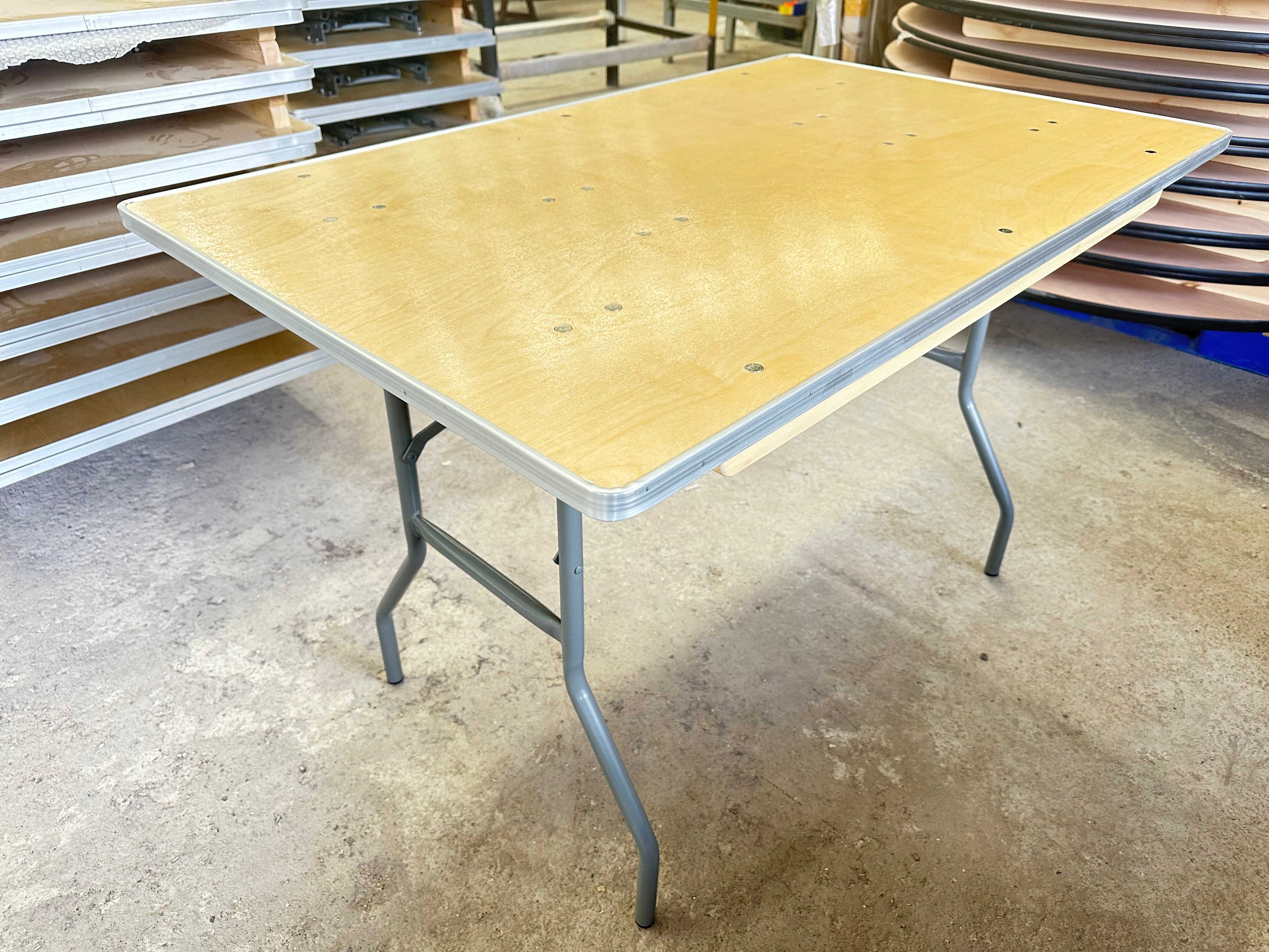 017.Birch Plywood Tables